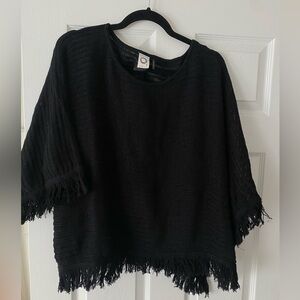 Anthropologie Akemi + Kin Knit Crochet Fringe top